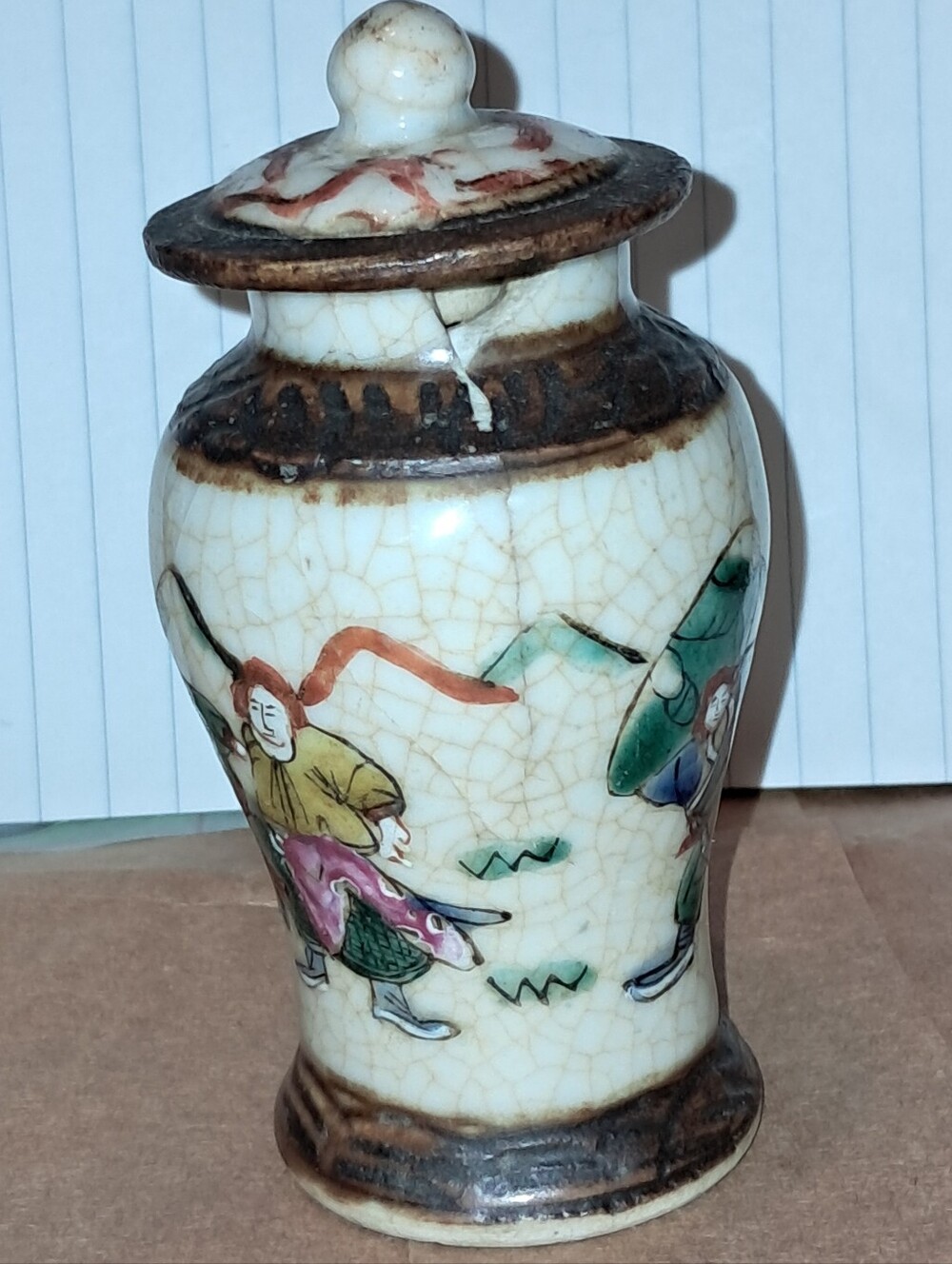 VASE/JAR with LID - CRACKLE GLAZE